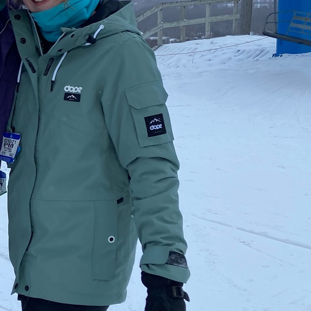 Dope Snow good condition snowboarding winter coat